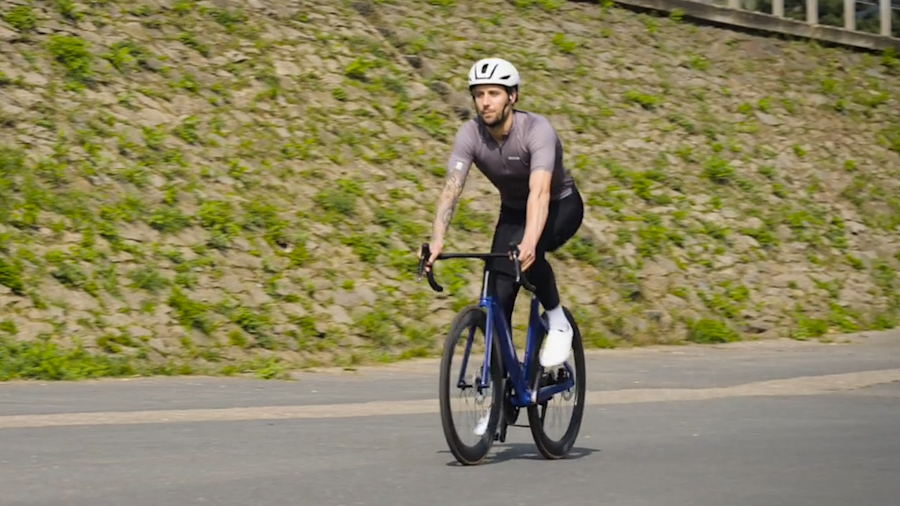 Is The Canyon Aeroad CF SLX 7 Worth It?
