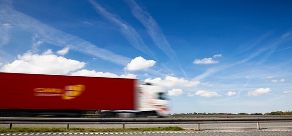 NEXT - Vrachtwagen op snelweg