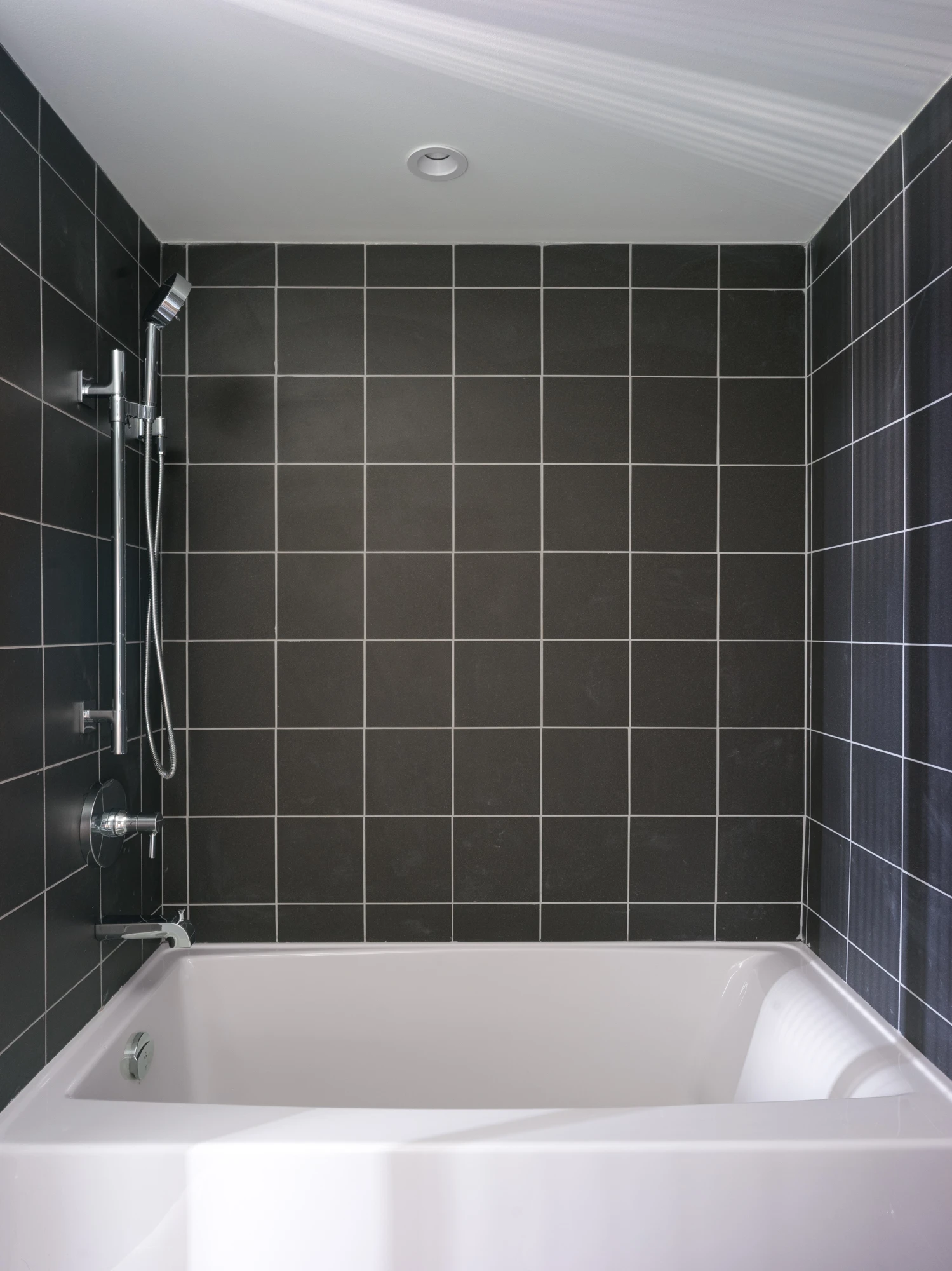 Shower & Tub
