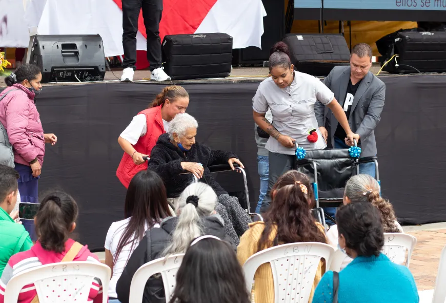 Nano-munera-fundaton-cronicas-del-barrio-san-pedro-20
