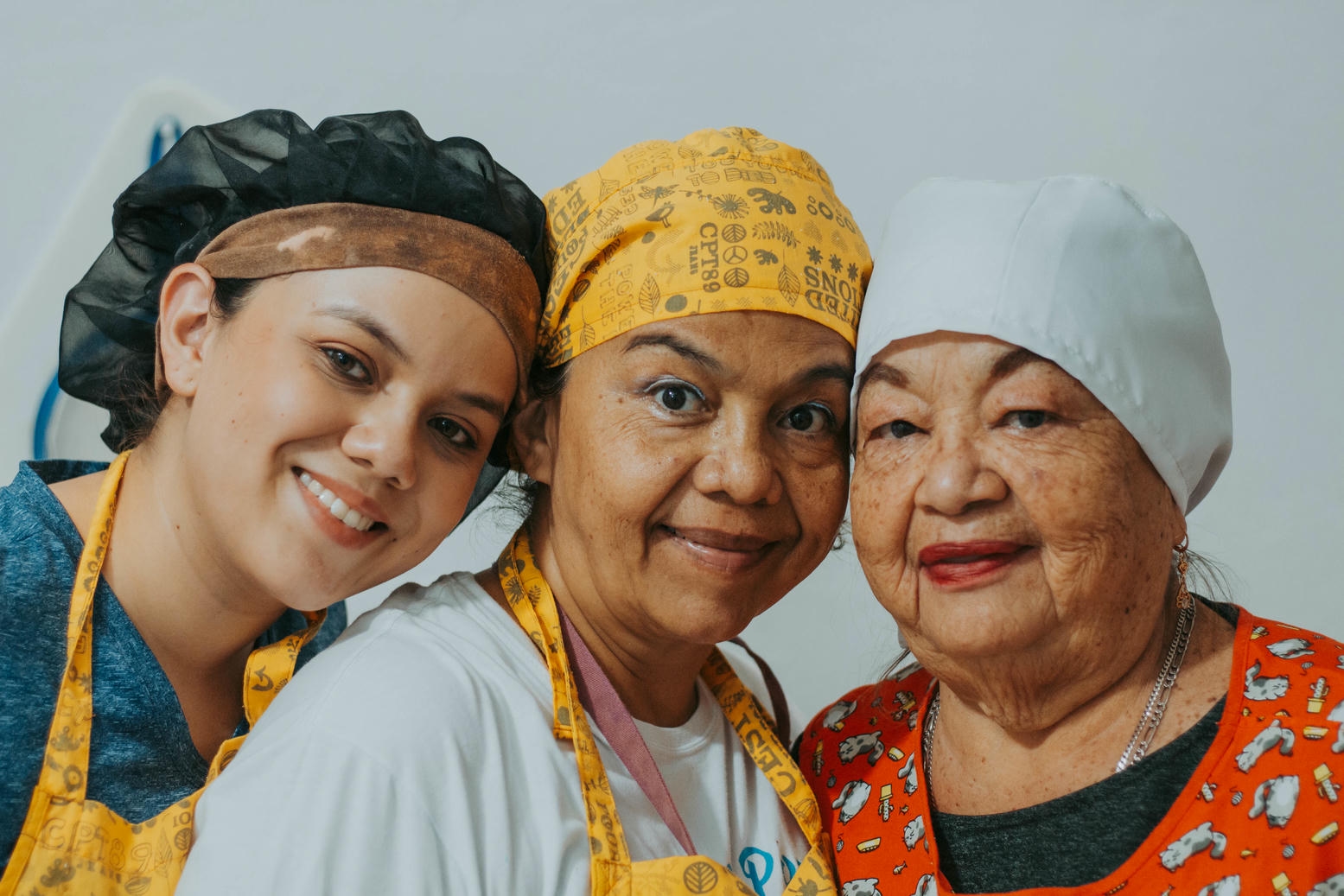 8-ana-milena-restrepo-cronicas-del-barrio-sara-sandoval-yara