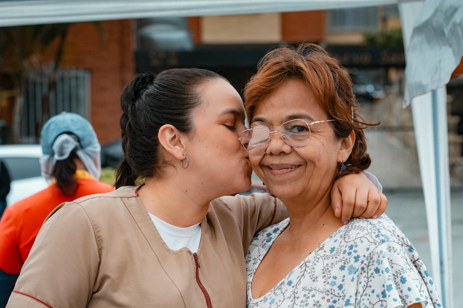 11-ana-milena-restrepo-cronicas-del-barrio-sara-sandoval-yara