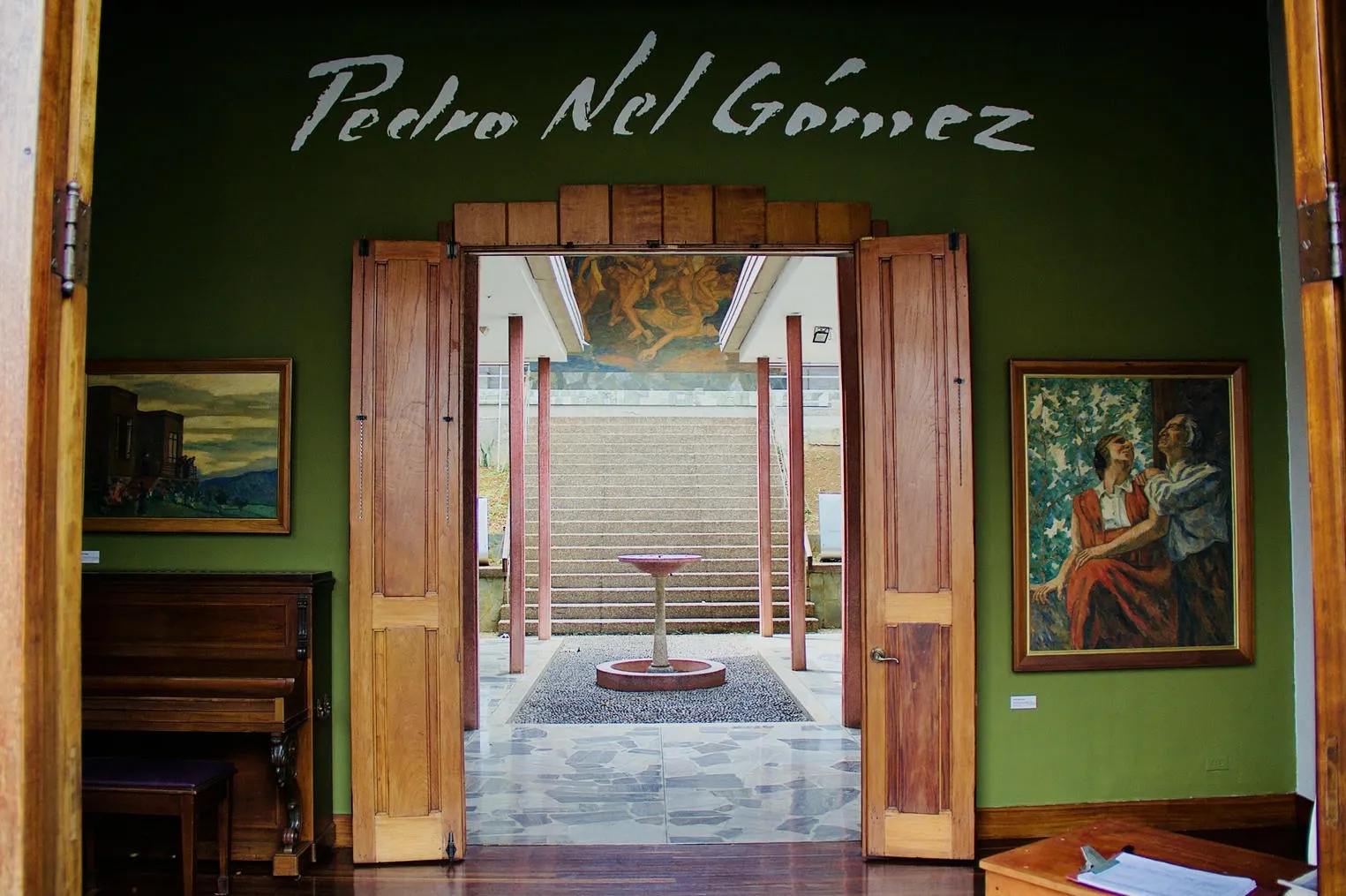 1-andres-moreno-cronicas-del-barrio-aranjuez-patrimonial-museo-pedro-nel-gomez
