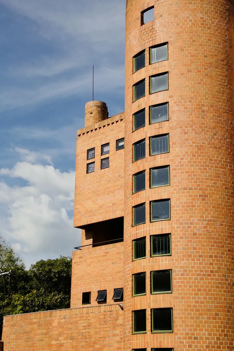 4-andres-moreno-cronicas-del-barrio-aranjuez-patrimonial-comfama