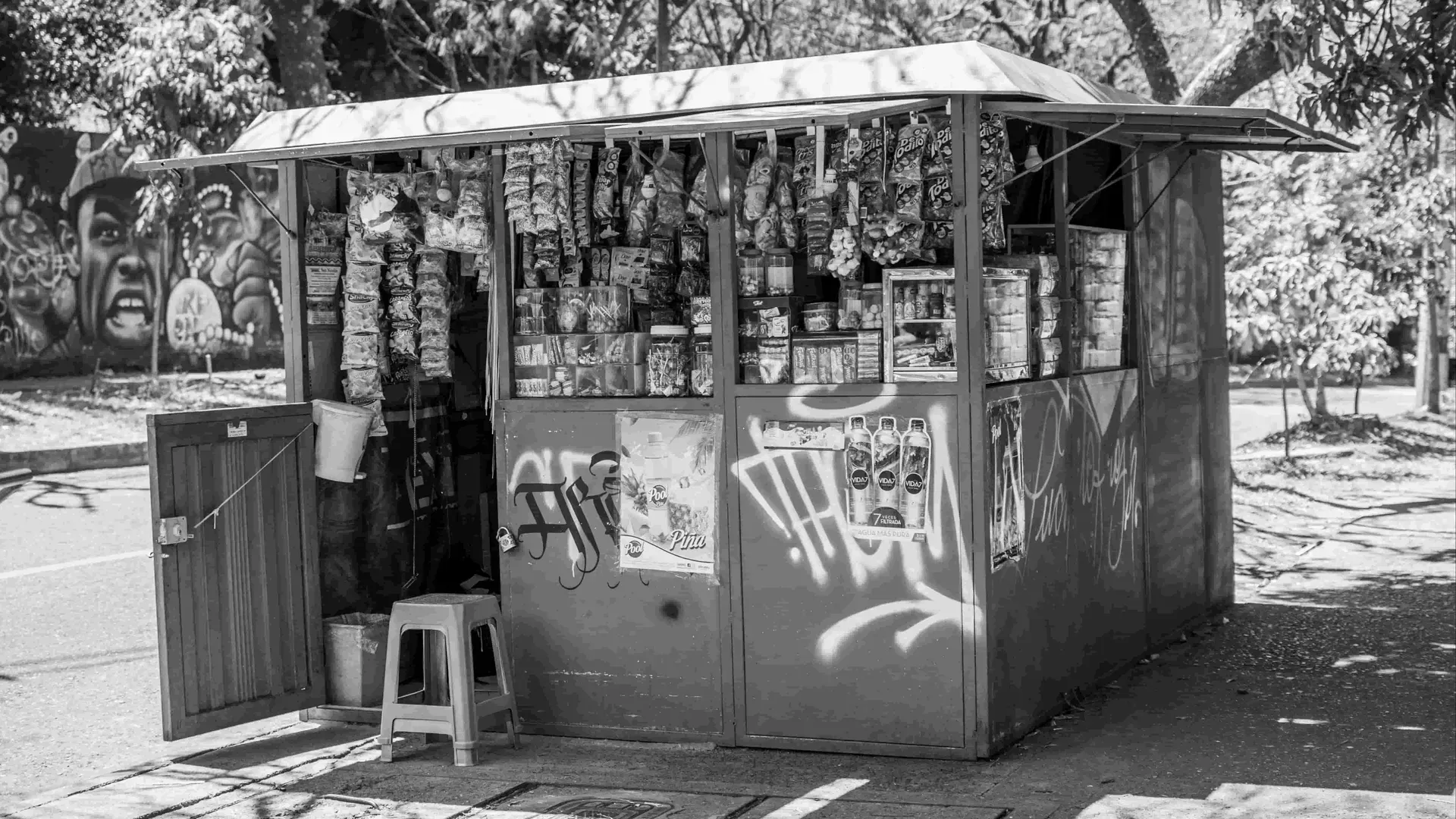 1-leidy-gomez-cronicas-del-barrio-hilder-aranjuez
