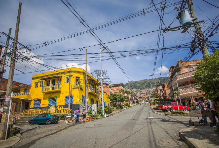 Crónicas del barrio-Erica Cristina Muriel Holguín-Santa-cruz-10