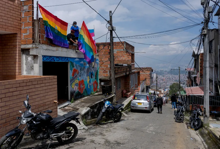 Jhon-restrepo-cronicas-del-barrio-villa-hermosa-2
