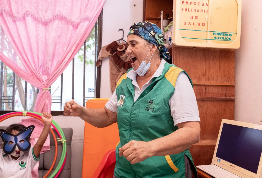 Gloria-vanegas-cronicas-del-barrio-puerto-berrio-4