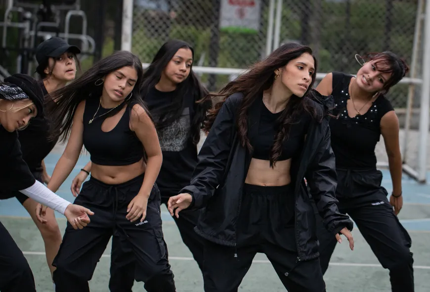 Crónicas del barrio - Harrison Pérez de Nova CrewNano-Bello-19