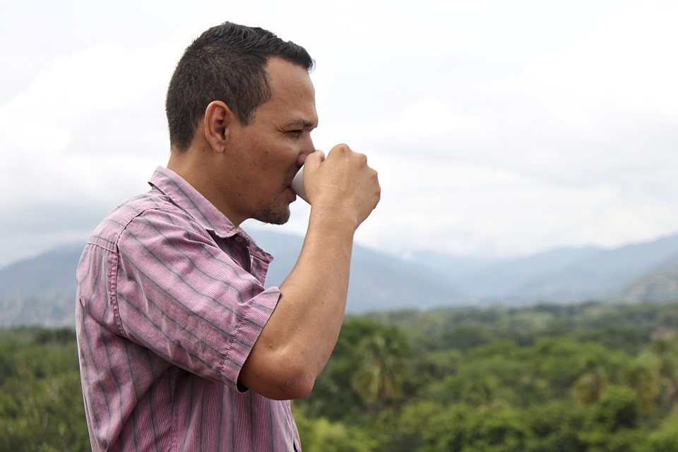 Juan-Gabriel-cronicas-de-la-region-santafe-2+.jpg