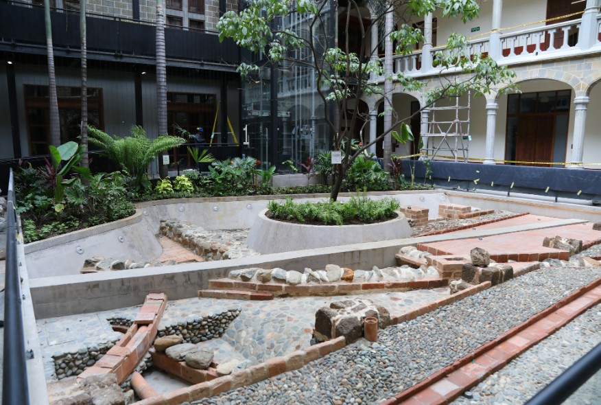 claustro etapa segunda