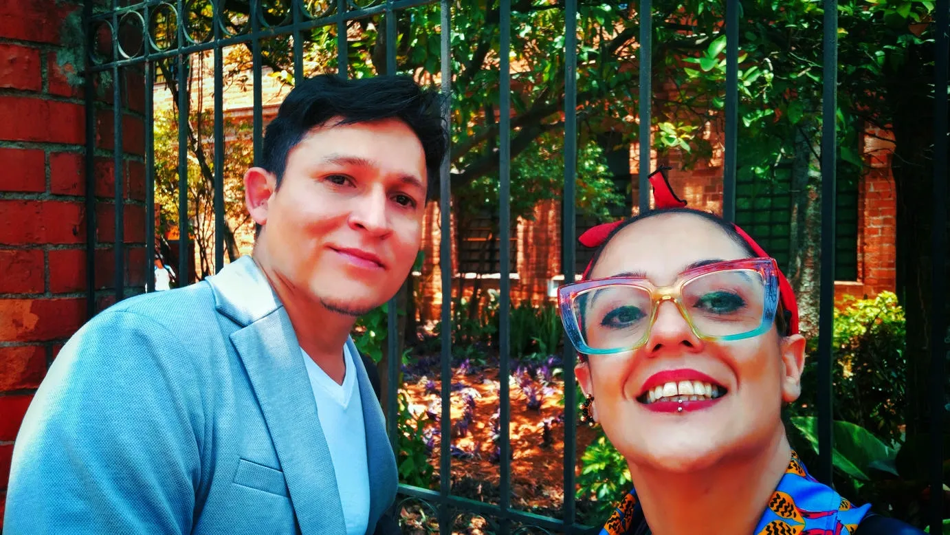 16-claudia-velasquez-cronicas-del-barrio-comfama-robinson-usuga