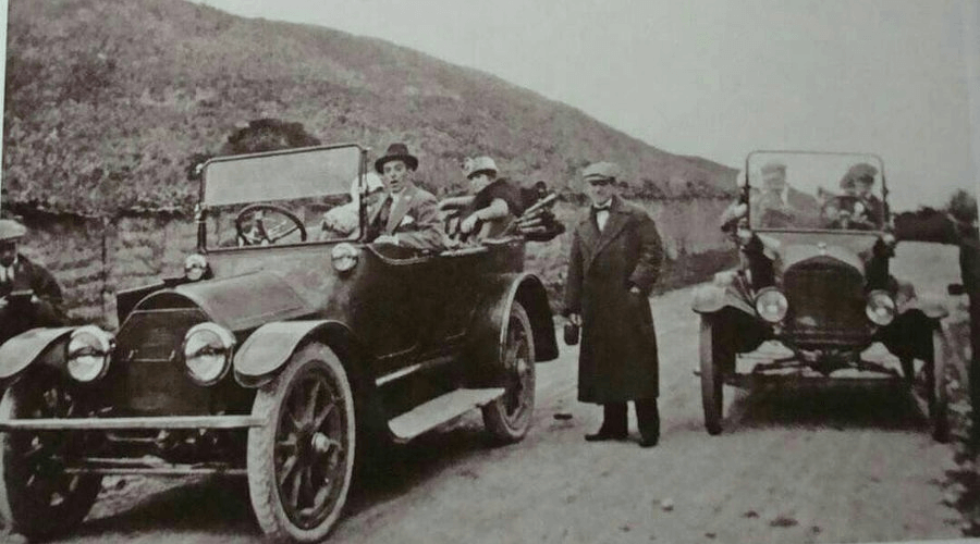 1900