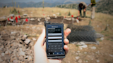 Field data collection interface of the Kronos mobile application for Android