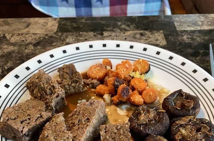 meatloaf-carrots-mushrooms