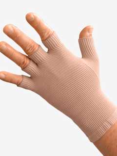 __Comfortable, off-the-shelf glove / gauntlet that provides maximum containment.__
- Flat, reinforced edges help reduce irritation and rolling.
- Tapered wrist design works in tandem with UE-CG garments to provide full arm coverage.
- Gusseted web spaces provide flexibility while maintaining containment.
- Made with fibers that combine a soft, tactile feel with moisture wicking and temperature control.
- Compression: 20 - 30 mmHg