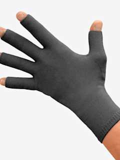 __ExoSoft™ gloves / gauntlet are the ideal balance of comfort, containment, and breathability. It’s so soft you have to try it to believe it!__
- Tapered wrist works with UE-CG garments to provide full arm coverage.
- Lightweight microfiber fabric helps keep patients cool, dry, and comfortable.
- Flat, reinforced edges help reduce irritation and rolling.
- Gusseted web spaces provide flexibility while maintaining containment.
- Compression: 20 - 30 mmHg