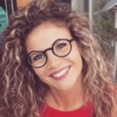 Elisa Fadon — Author Image