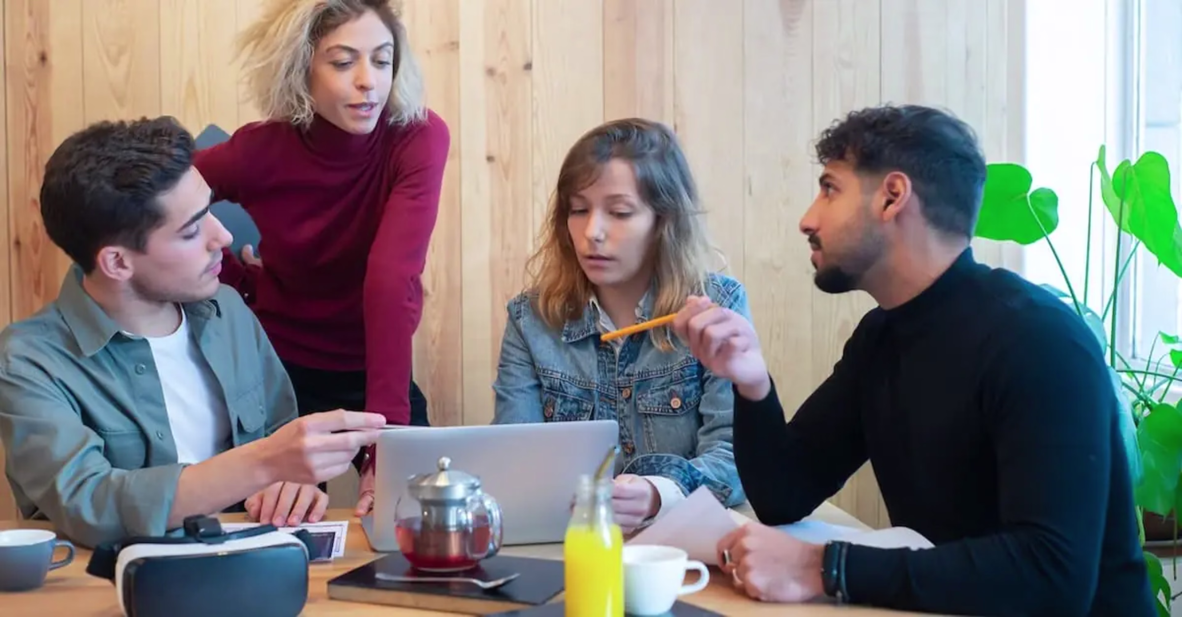 Unraveling the Mystery: What Does the Users Metric Measure in Analytics? — Cover Image