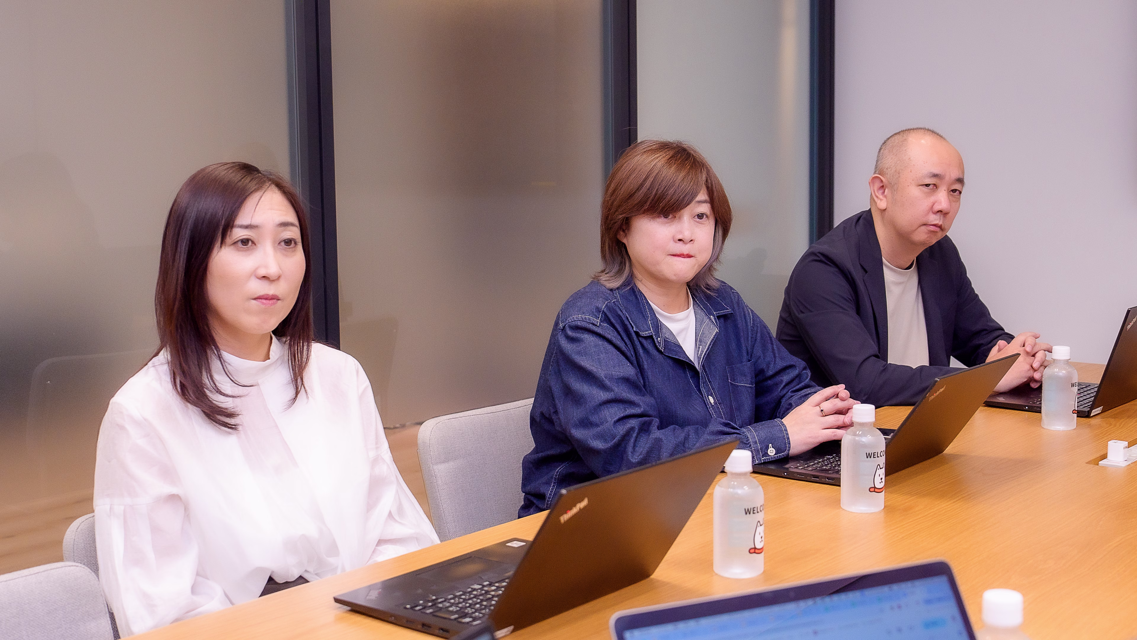 コロナ禍に伴い、法人向けの販売をオンラインストアでも提供する取り組みは、他の通信サービス事業者に先駆けていたと語るソフトバンク株式会社 法人マーケティング本部の皆さま
