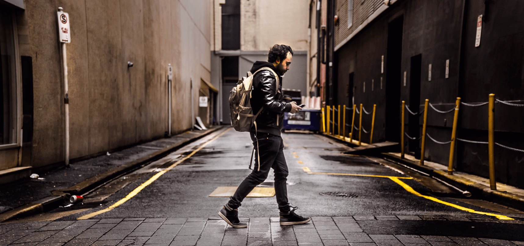 Mobile scroll : le saviez-vous ? On scrolle 2x plus vite sur mobile que sur tablette — Cover Image