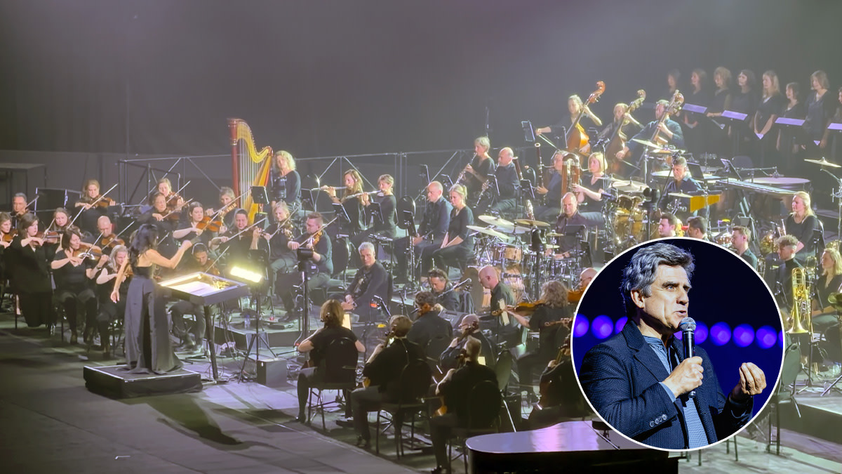 Beeld van het orkest tijdens de Avond van de Filmmuziek met Dirk Brossé als inlay.
