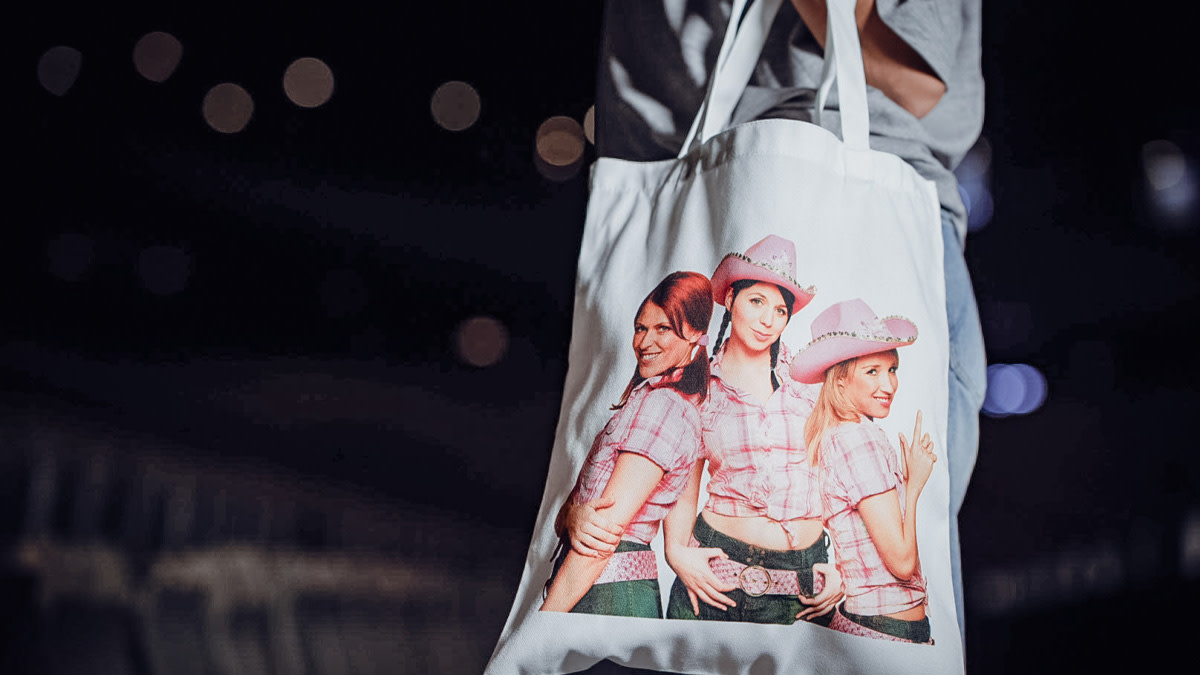 K3 Originals tote bag met de afbeelding van Kathleen, Karen en Kristel.