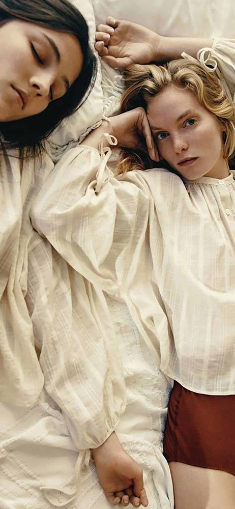 linen-holding-cristy-dawn