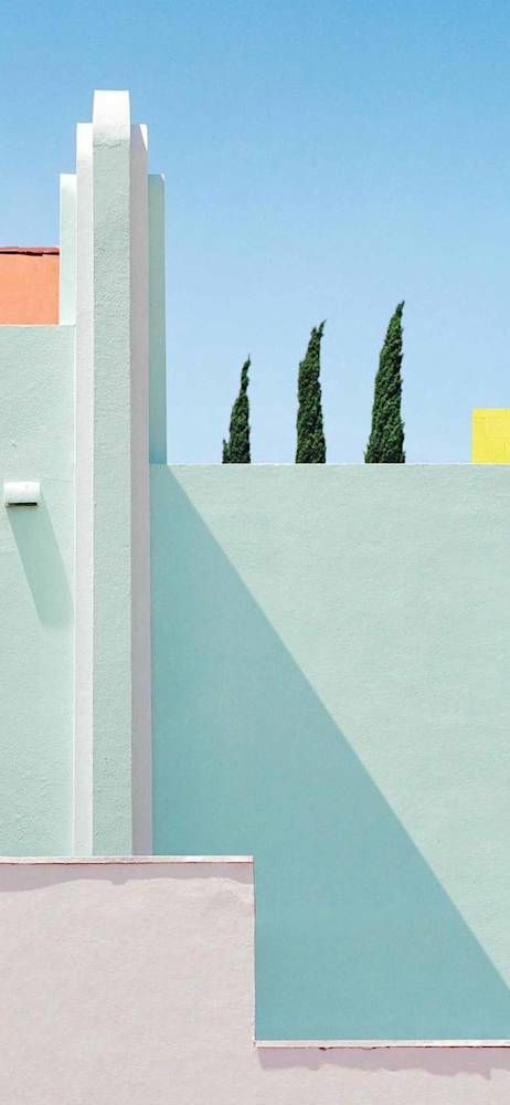 bigger-splash-holding-george-byrne