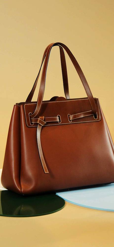 day-bags-loewe-holding