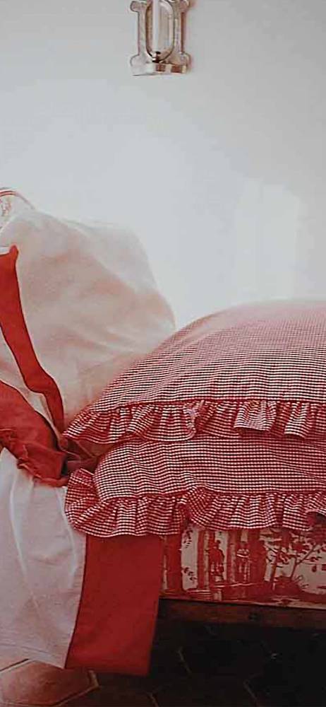rosey-red-holding-aged-gilded
