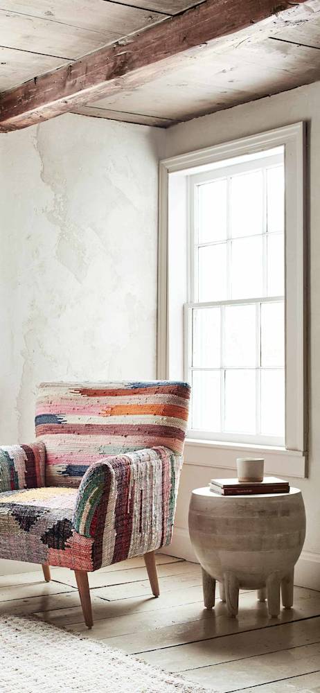 anthropologie-holding-2