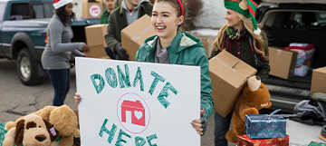How To Pay It Forward Without Spending Money