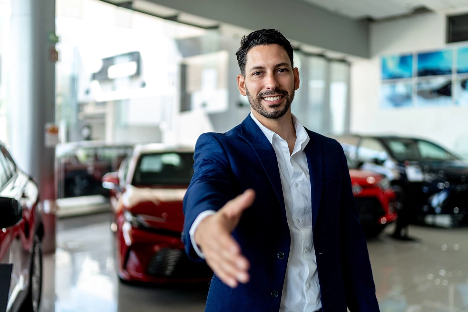 Persönlicher Ansprechpartner im Autohaus (komprimiert)