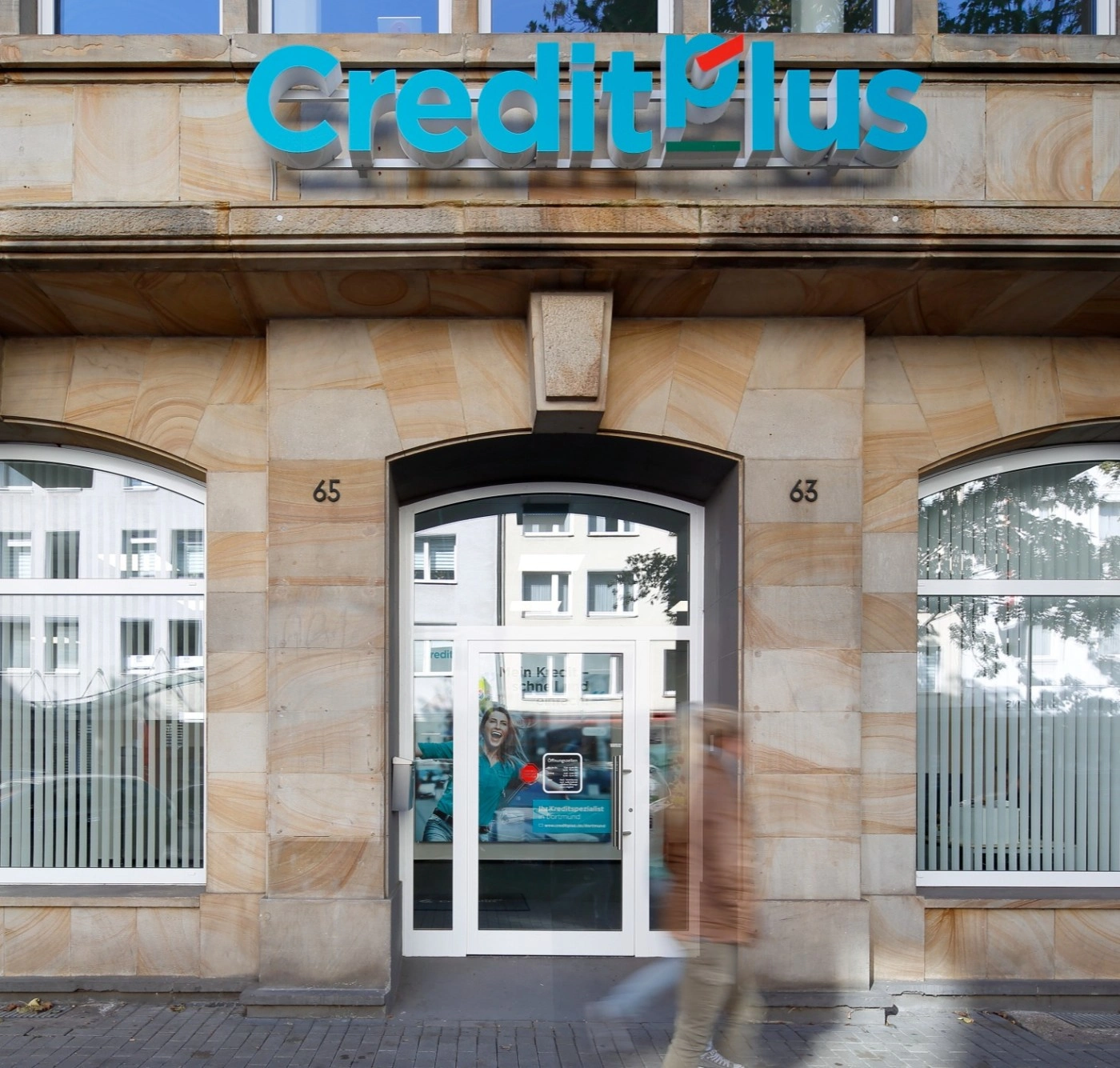 CreditPlus Bank mit neuer Filiale im Dortmunder Kaiserviertel