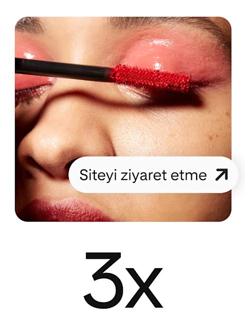 Site ziyaretlerini artırmak için belirgin bir düğme içeren, kırmızı maskara uygulayan bir kadının gösterildiği Pin.