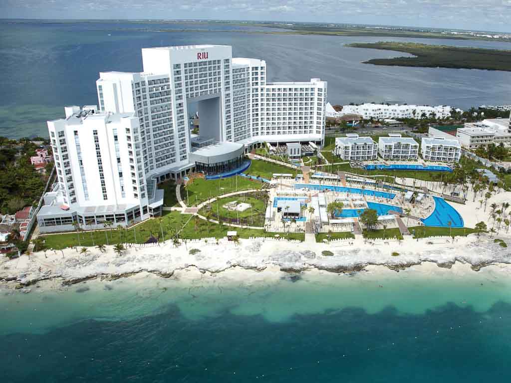 beach palace cancun sunwing