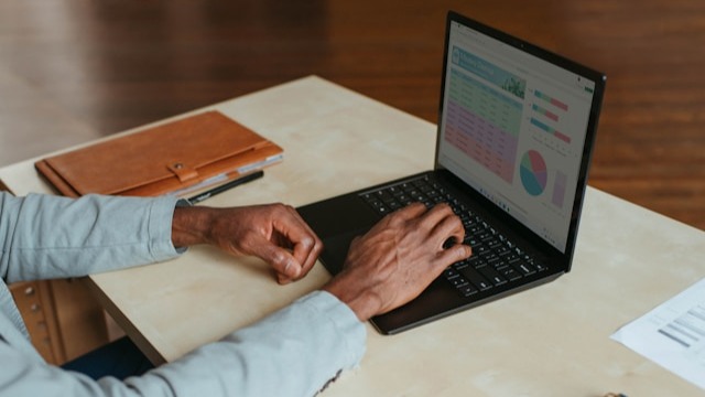 Cómo emprender un negocio desde casa: 9 ideas para empezar