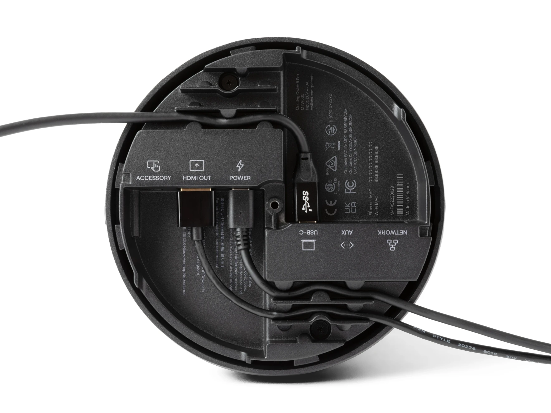 Meeting Owl 5 Pro cable routing