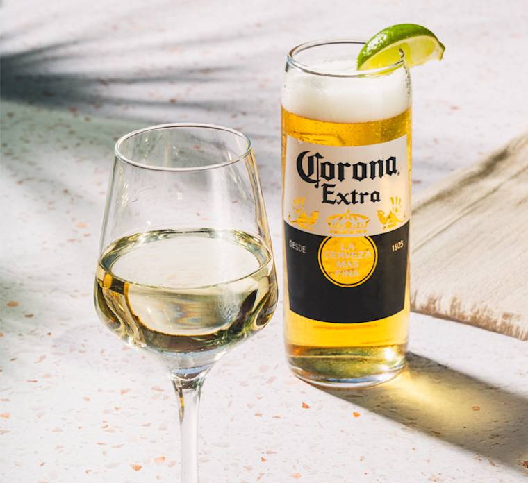 Corona-wine-image Corona-wine-image