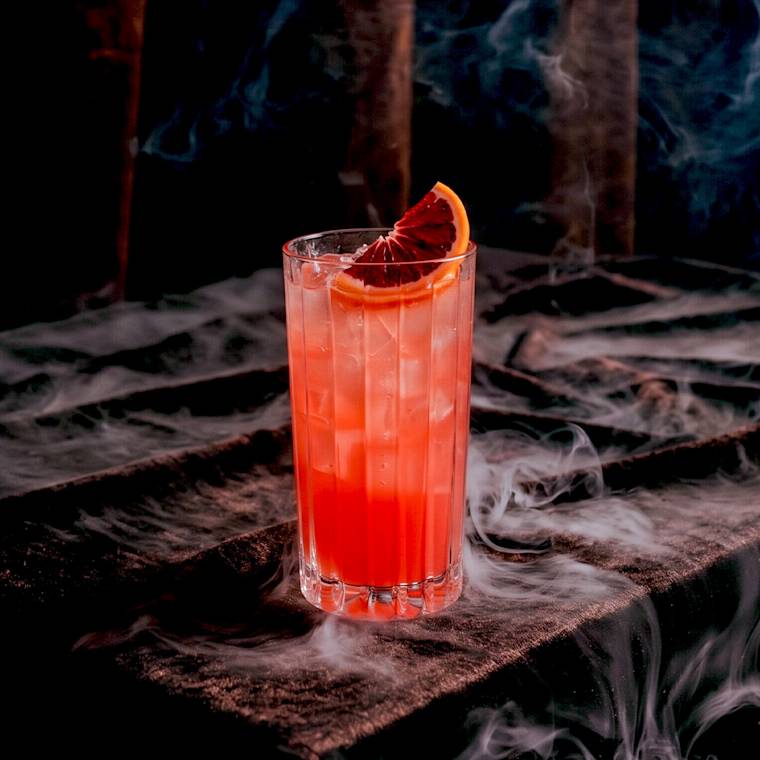Las Iguanas Blood Orange Collins with Malfy blood orange gin, raspberry liqueur, lemon juice, sugar syrup and soda. Las Iguanas Blood Orange Collins with Malfy blood orange gin, raspberry liqueur, lemon juice, sugar syrup and soda.