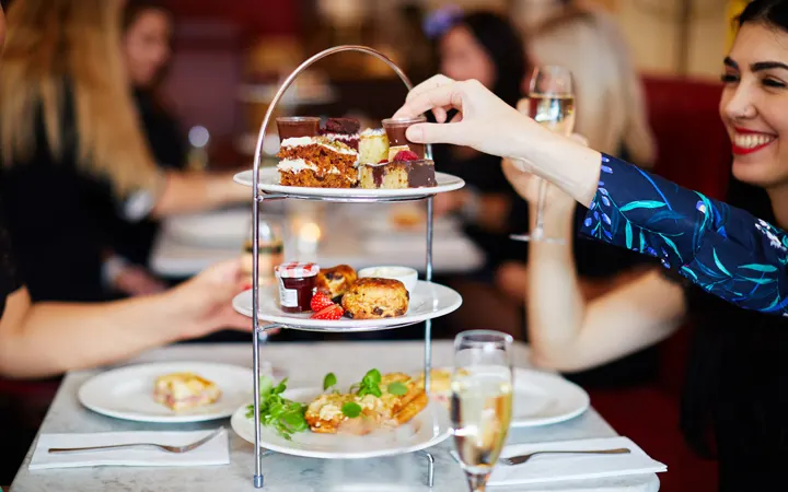 Afternoon tea 720 x 450 Afternoon tea 720 x 450