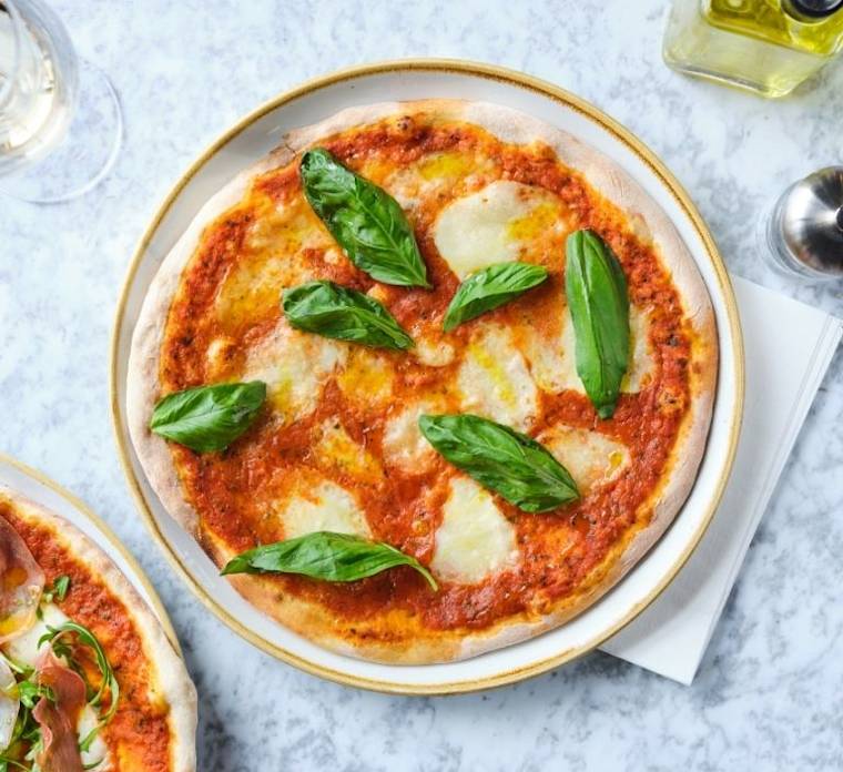 amalfi-marg-pizza-mob amalfi-marg-pizza-mob