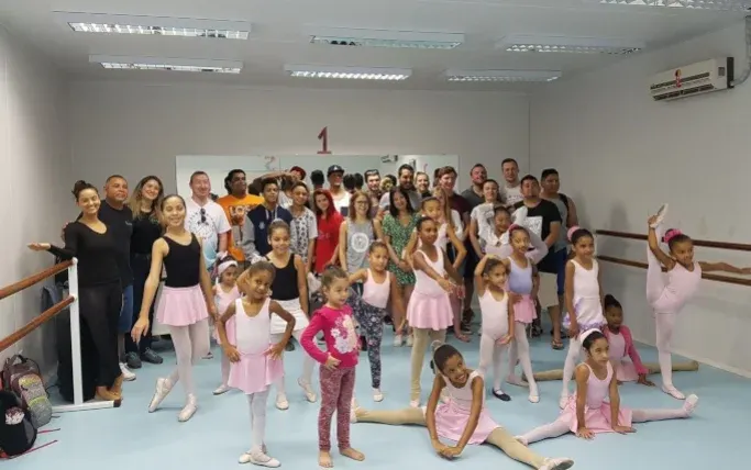 Lata Ballet Lg Lata Ballet Lg