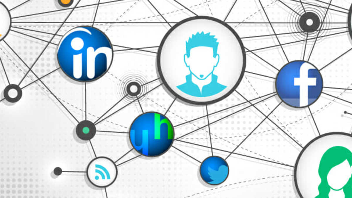 Using Social Media for Recruitment Using Social Media for Recruitment