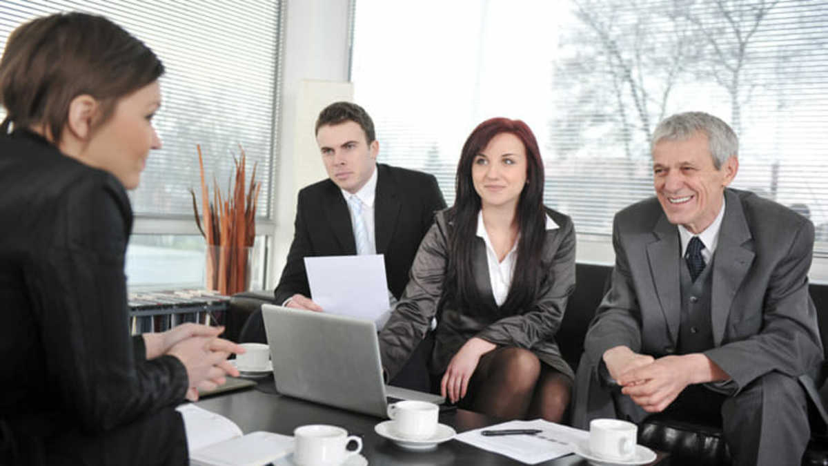 10 Things to Keep in Mind While Meeting Your HR 10 Things to Keep in Mind While Meeting Your HR