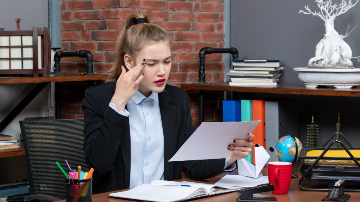 How to Recognize an Unhealthy Work Environment How to Recognize an Unhealthy Work Environment