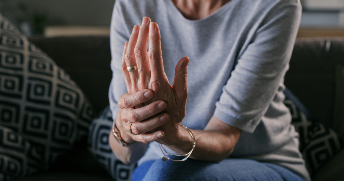 Hand Braces for Arthritis: How They Can Help You, by stay healthy