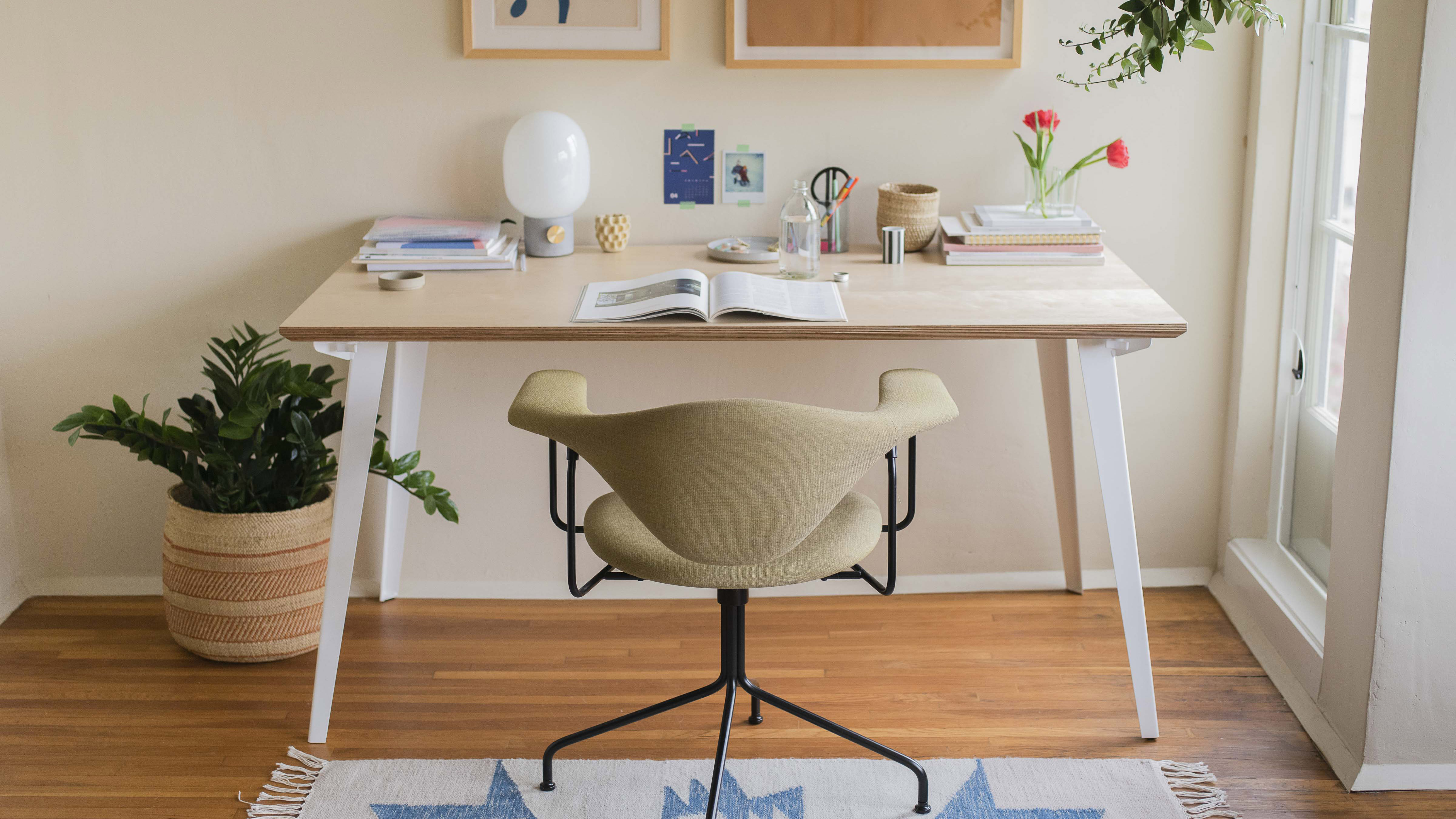 Birch desk 2 masthead