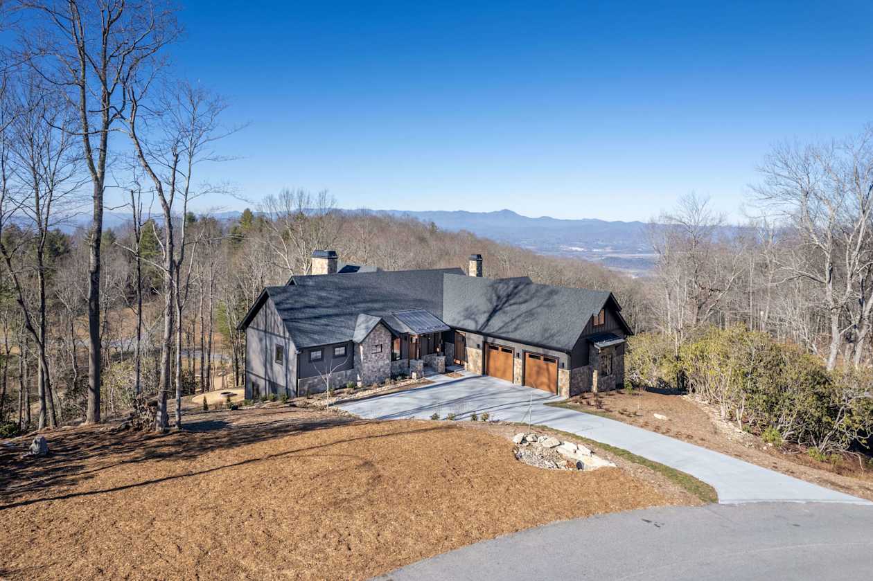 Couch-Mountain-Pawlak-110 Mossy Rock Way-Fletcher